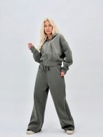 Set hanorac și pantalon cu ștrasuri - imagine 26