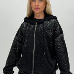 Hanorac oversized cu ștrasuri, vedere frontală