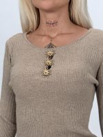 Pulover elegant din lurex cu detalii metalice aurii