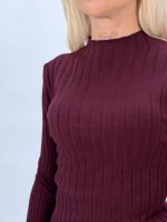 Pulover maletă femei, vedere completă outfit