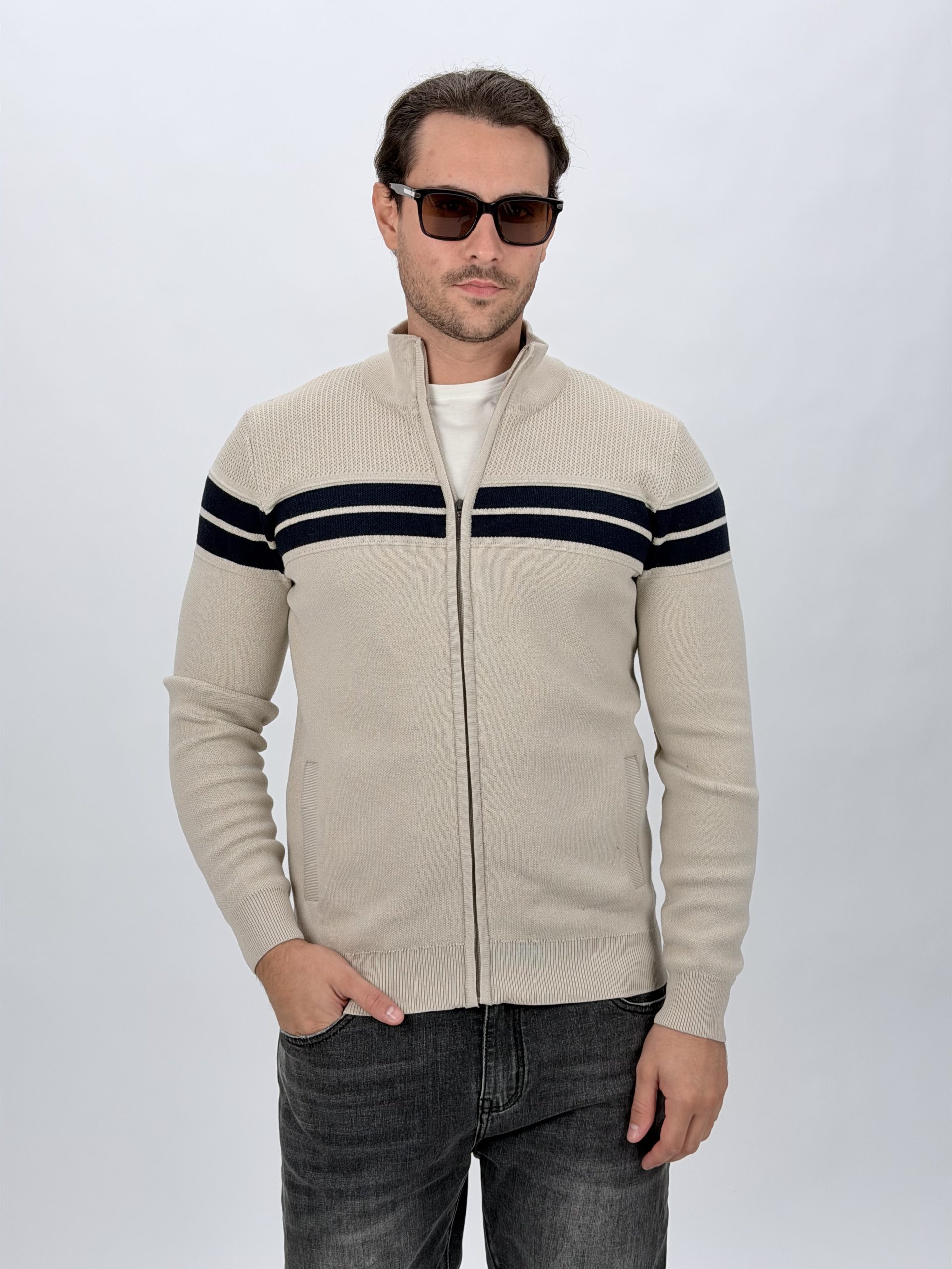 IMG_5991 Pulover din tricot cu fermoar și model pentru bărbați, vedere frontală