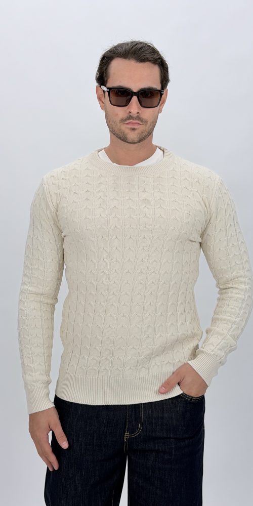 Pulover din tricot alb cu model torsade pentru bărbați