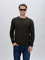 Vedere laterală pulover tricot cu model împletit