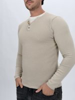 Detaliu model bob pulover tricot bărbați