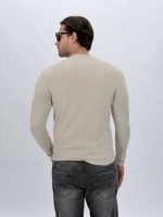Pulover cu nasturi pentru bărbați, croială modernă
