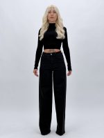 Jeans wide leg negru cu ștrasuri pe lateral, croială modernă