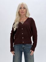 Pulover cardigan negru cu nasturi, ținută elegantă