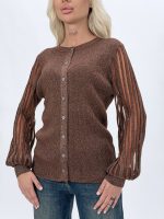 Mâneci transparente cardigan, detaliu apropiat