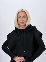 Scufiță din tricot tip poncho - imagine 10