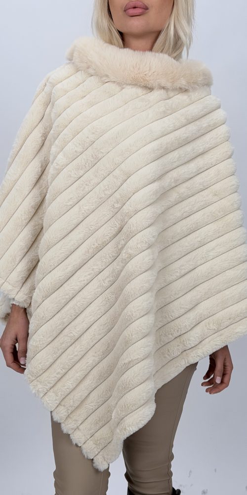 Poncho din blană artificială în nuanță camel, vedere frontală