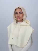 Scufiță din tricot tip poncho - imagine 7