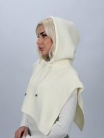 Scufiță din tricot tip poncho - imagine 9