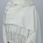 Eșarfă basic cu franjuri