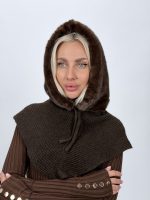 Scufiță din blană și tricot, detaliu finisaje
