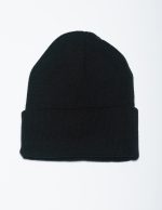 Căciulă basic din tricot pentru bărbați, model clasic disponibil în negru și bleumarin